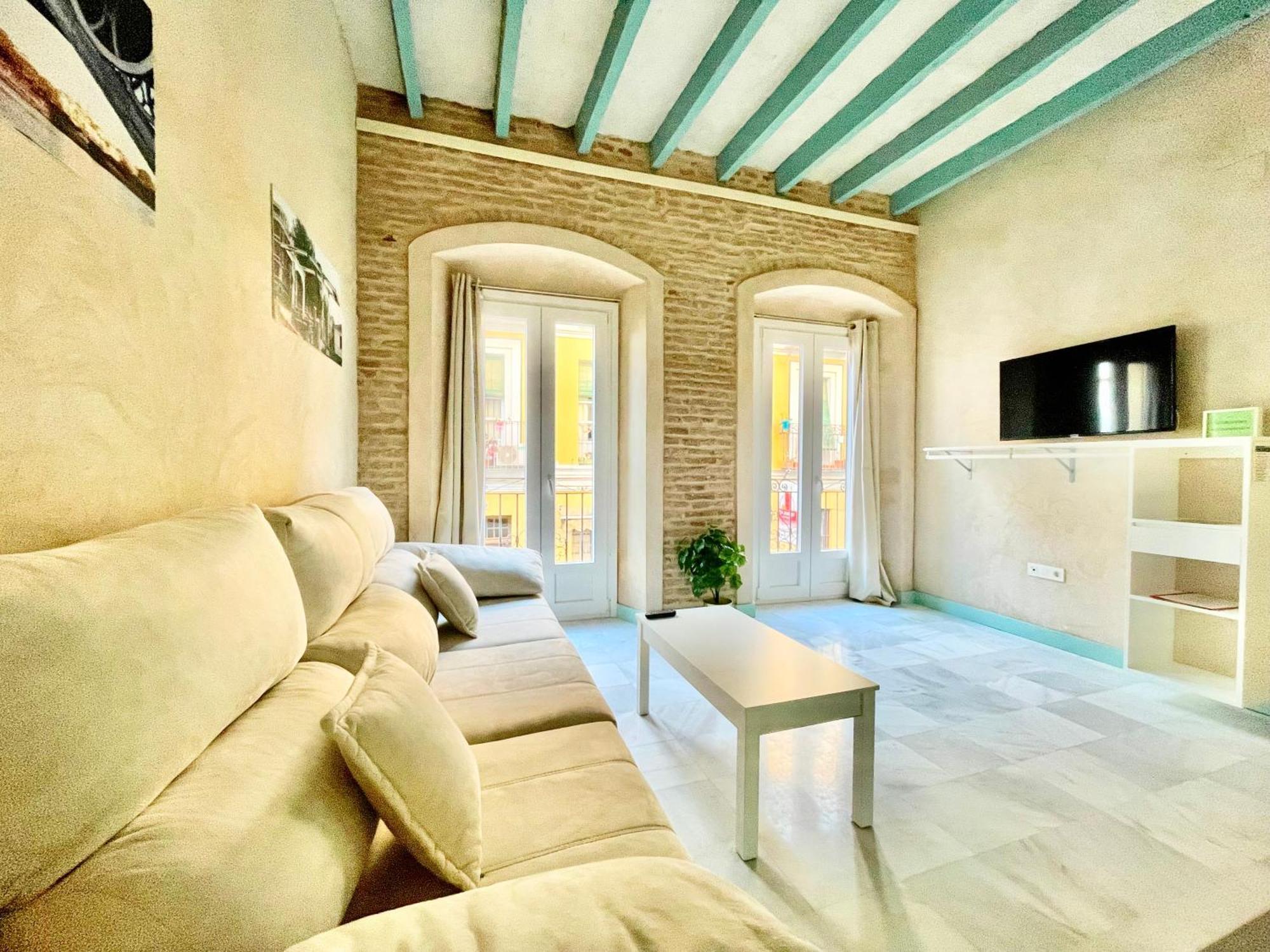 Click Triana Apartment Sevilla Exterior foto